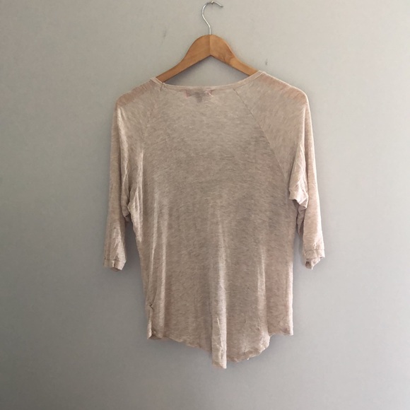 As shown in picture. - Picture 2 of 3